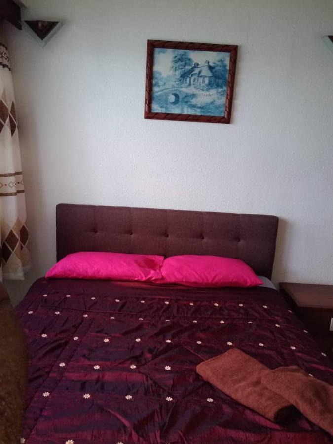 באטו פרינג'י The Barn Private Home @ Sri Sayang Apartment מראה חיצוני תמונה
